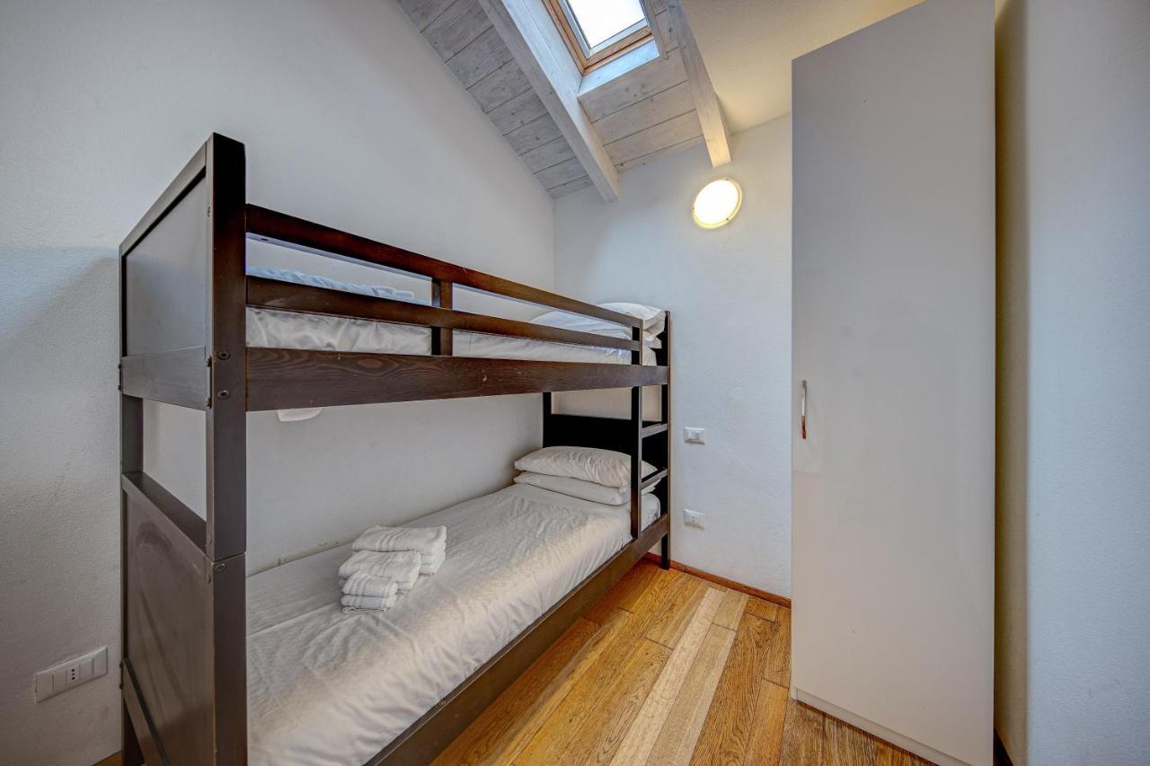 Casa Paradiso Apartment คาโมยลี ภายนอก รูปภาพ