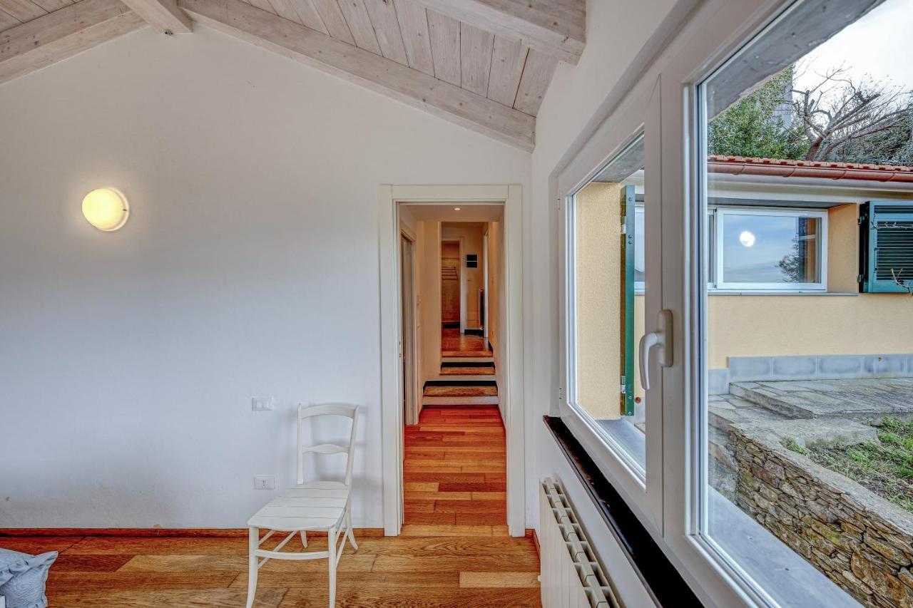 Casa Paradiso Apartment คาโมยลี ภายนอก รูปภาพ